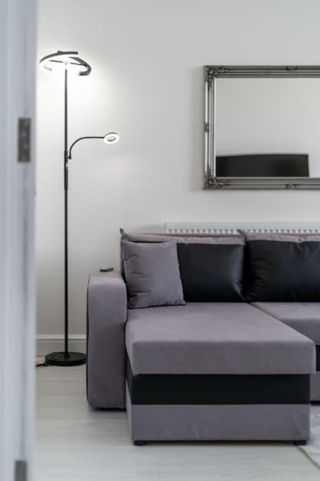 Appartamento Cozy 2-bedroom Flat In West Londra