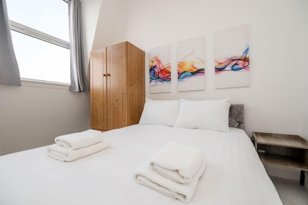 Appartamento Cozy 2-bedroom Flat In West